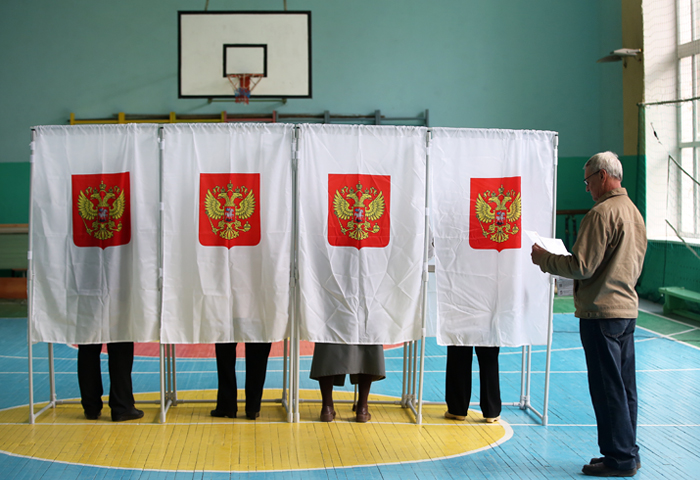 Остаточні підсумки голосування підведуть в п'ятницю, але вже зараз ясно, що серйозних перестановок політичних сил в Держдумі, регіональних парламентах і серед глав регіонів не відбулося