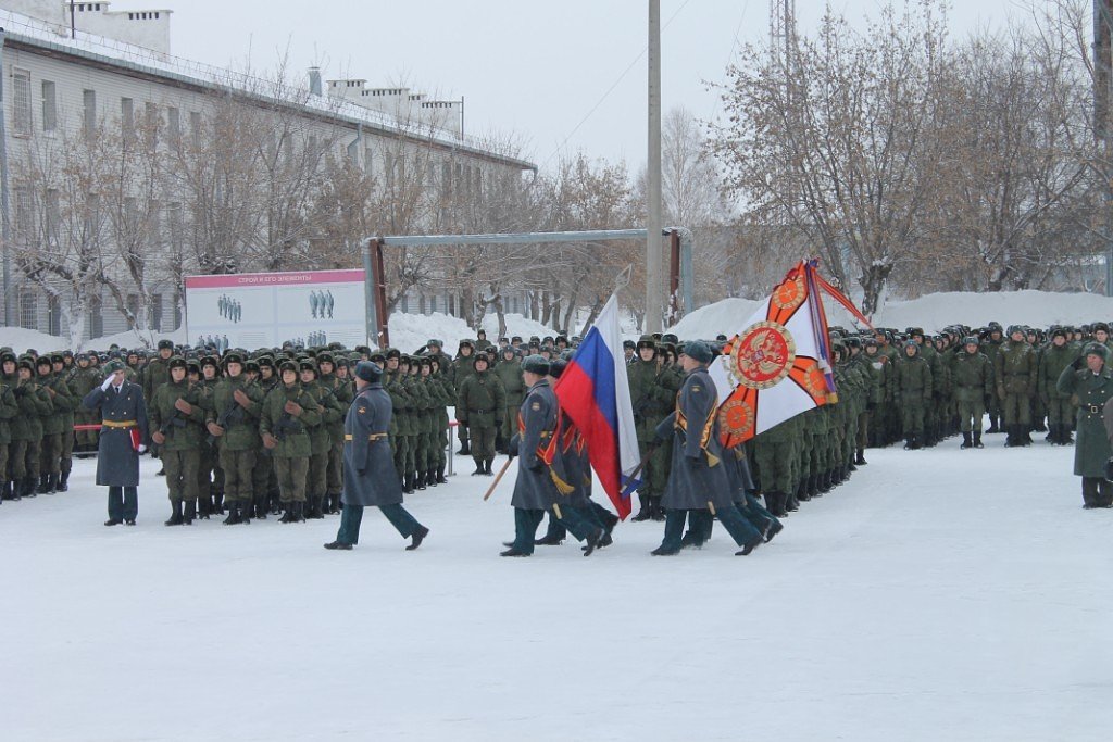 У самому військовому містечку є госпіталь, а в гарнізоні - санчастину