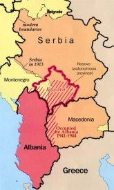 Особливу увагу в розділі приділено албано-сербському конфлікту в Косово, ролі в ньому НАТО і США, а також прецеденту визнання низкою західних держав проголошеного албанською общиною Косово незалежності від Сербії всупереч резолюції РБ ООН 1244